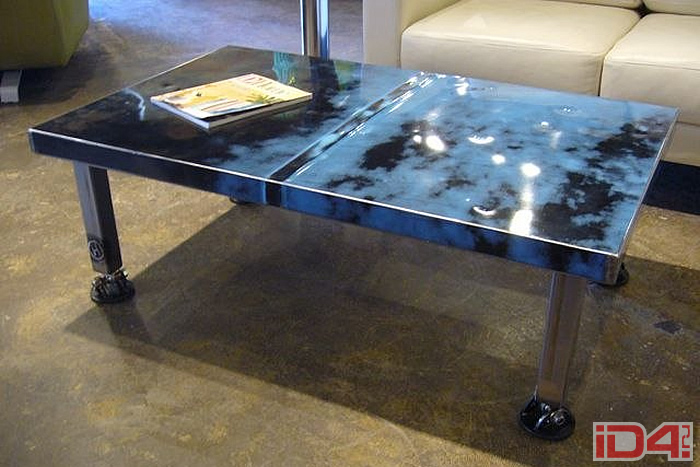 Столики американского бизнесмена Джоэля Хестера (Joel Hester) Столики американского бизнесмена Джоэля Хестера (Joel Hester)